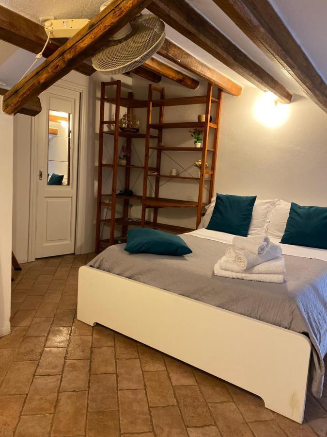 Residenza Lullaby Tropea トロペーア エクステリア 写真